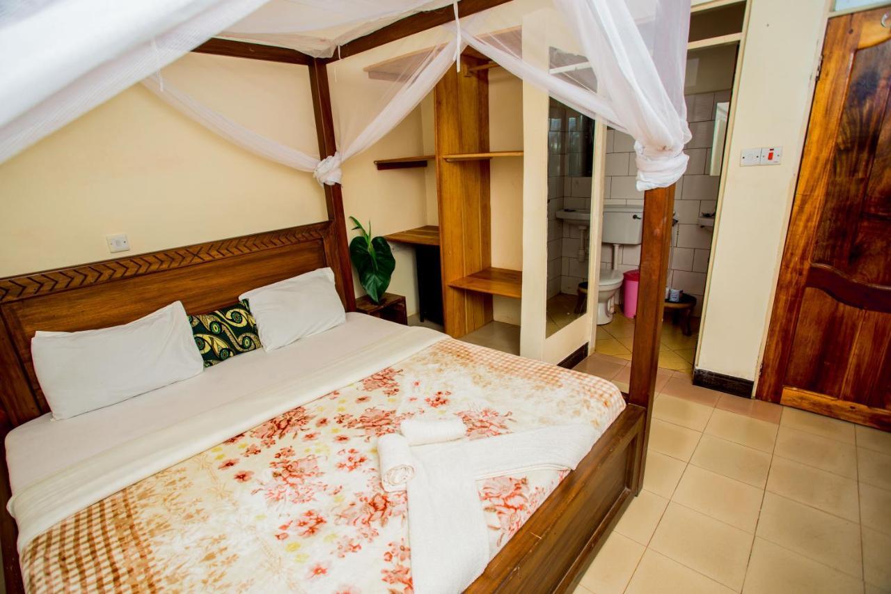 The Secret Garden Hotel Moshi Exterior foto
